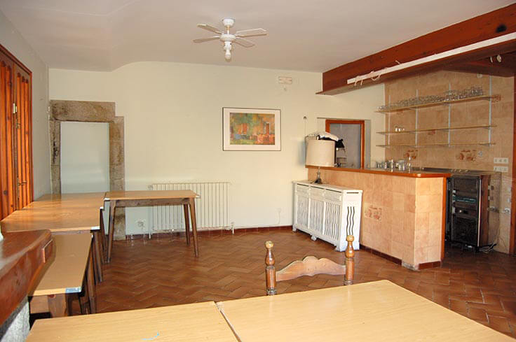 Stone house 2 bedrooms in Esclanyà - Buy - For sale