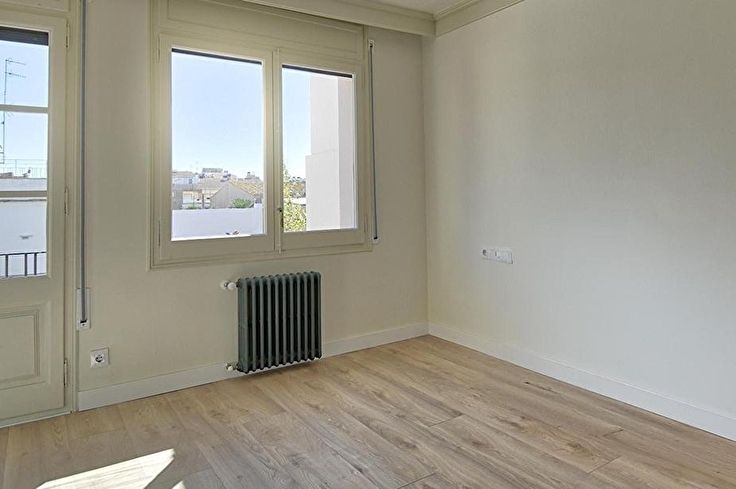 Town house 6 bedrooms in Palamós - Buy - For sale