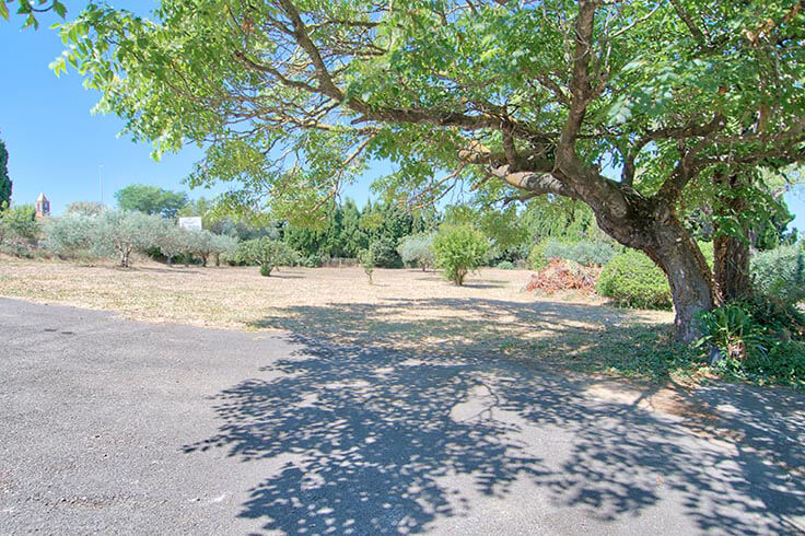 Farmhouse 5 bedrooms with garden in Pals - Buy - For sale