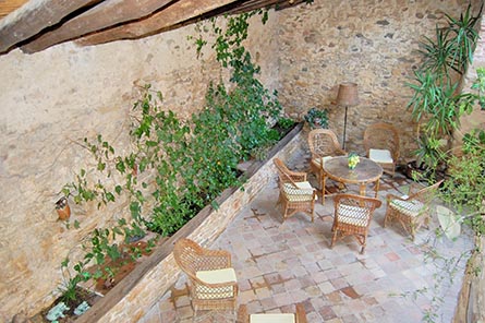 Farmhouse 5 bedrooms with Pool, Barbecue and garden in PERATALLADA-FORALLAC - Buy - For sale