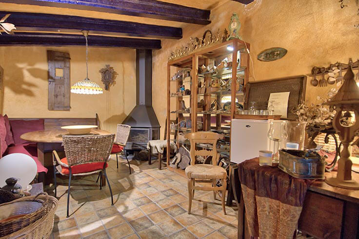 Town house 5 bedrooms with Pool and garden in Púbol - Buy - For sale