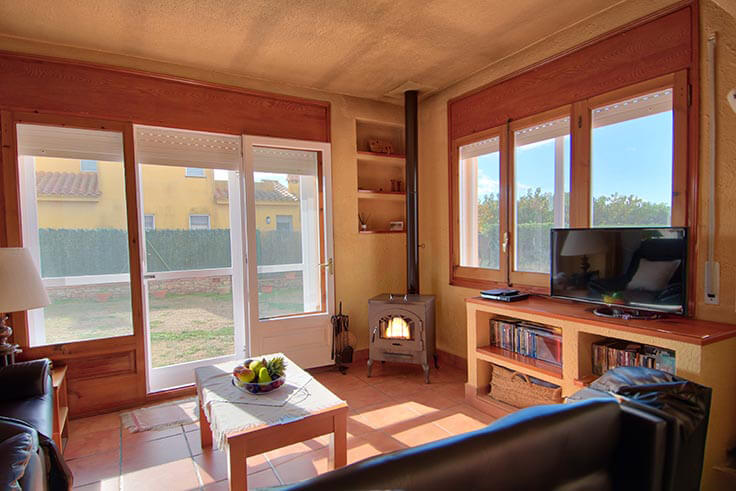 Chalet 5 bedrooms with Parking and garden in Begur - Buy - For sale