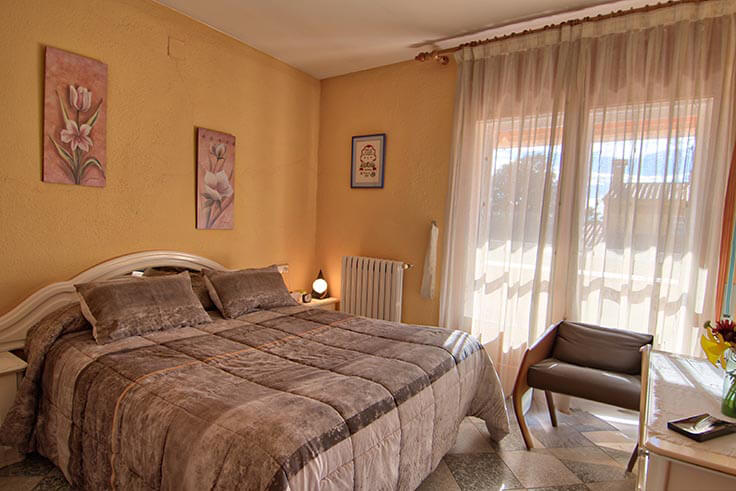 Chalet 5 bedrooms with Parking and garden in Palafrugell - Buy - For sale