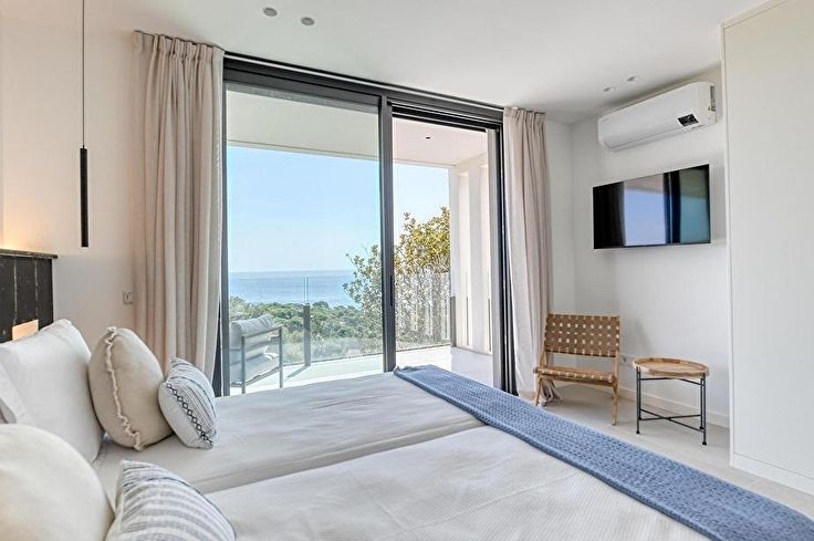 Chalet 4 bedrooms with Pool, Wifi, Parking, Barbecue and garden in Calella de Palafrugell - Rent Seasonal