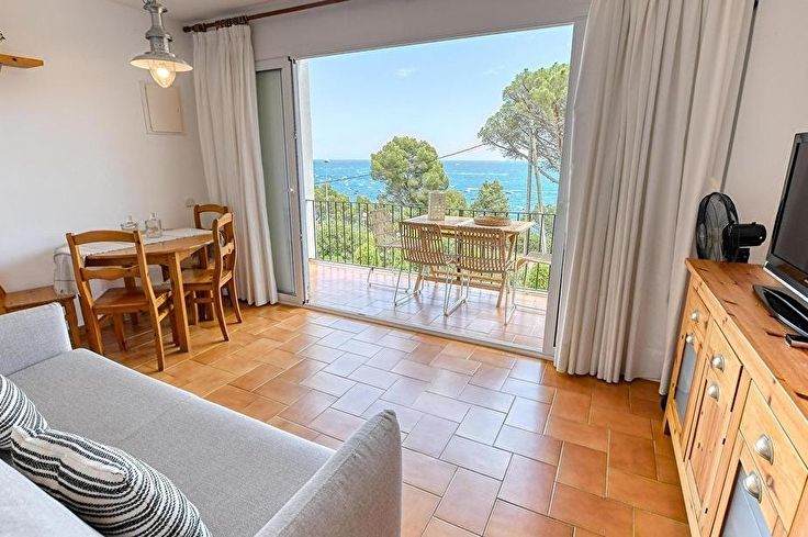 Apartment 1 bedroom with Sea views, Wifi and garden in Calella de Palafrugell - Rent Vacation - Tourist