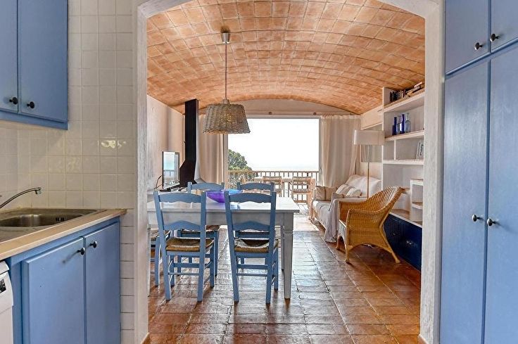 Apartment 2 bedrooms with Pool, Sea views, Wifi, Parking and garden in Tamariu - Rent Vacation - Tourist