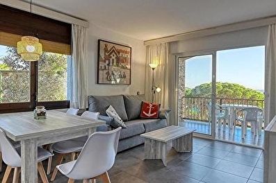 Wohnung mit Schwimmbad, Meerblick, Wifi, Parken und Garten auf Calella de Palafrugell - Vermietung Tourist
