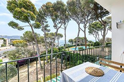 Wohnung mit Schwimmbad, Meerblick und Garten auf Calella de Palafrugell - Vermietung Urlaub