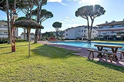 Wohnung mit Schwimmbad, Wifi, Parken und Garten auf Calella de Palafrugell - Vermietung Urlaub