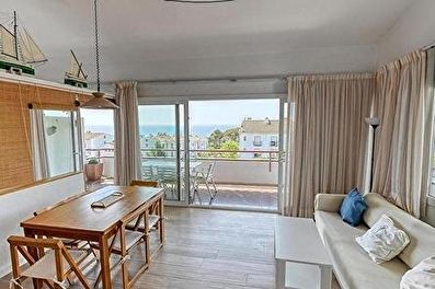 Wohnung mit Schwimmbad, Meerblick, Wifi und Garten auf Calella de Palafrugell - Vermietung Urlaub