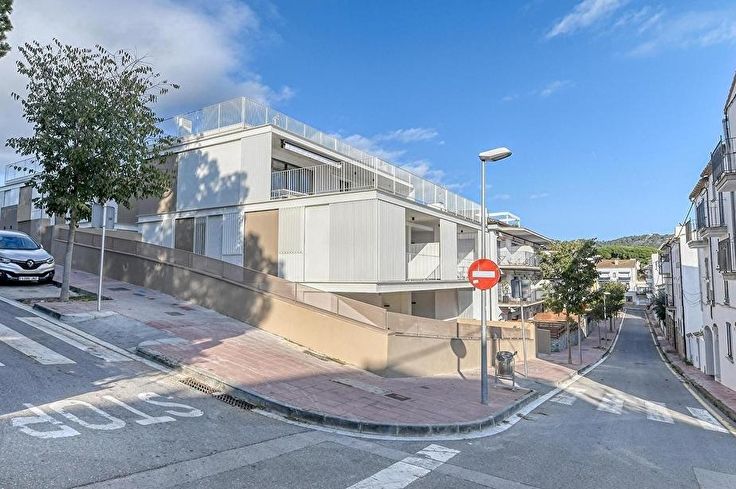 Wohnung 3 Schlafzimmer mit Schwimmbad, Wifi, Parken und Garten auf Calella de Palafrugell - Vermietung Jahreszeit