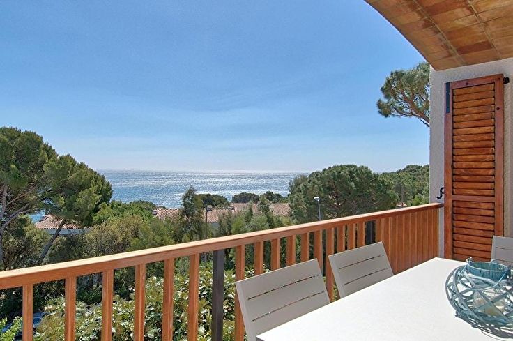 Wohnung 3 Schlafzimmer mit Schwimmbad, Meerblick, Klimaanlage, Wifi, Parken und Garten auf Calella de Palafrugell - Vermietung Urlaub - Tourist