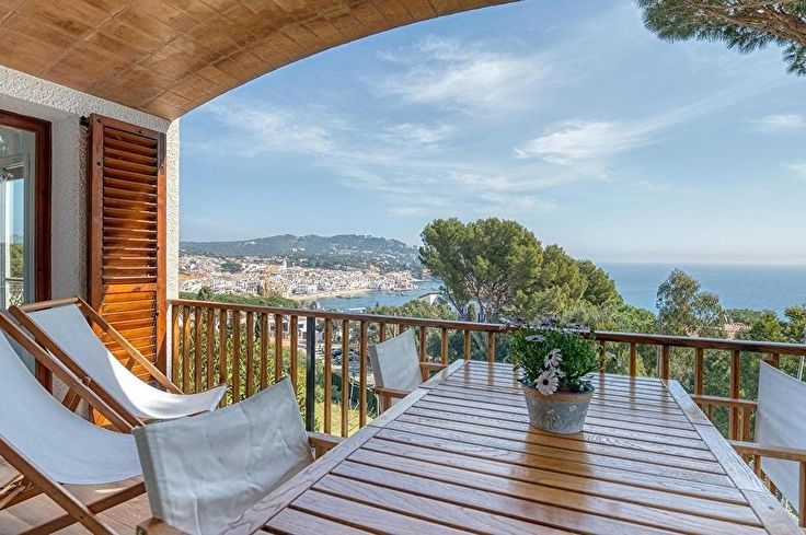 Wohnung 2 Schlafzimmer mit Schwimmbad, Meerblick, Wifi, Parken und Garten auf Calella de Palafrugell - Vermietung Urlaub - Tourist