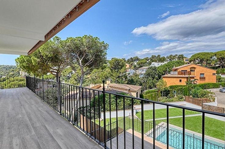 Wohnung 3 Schlafzimmer mit Schwimmbad, Meerblick, Parken und Garten auf Calella de Palafrugell - Vermietung Jahreszeit