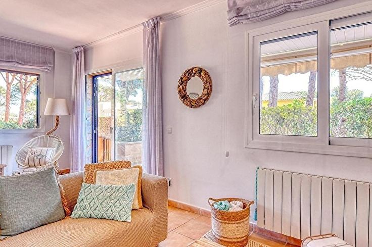 Wohnung 2 Schlafzimmer mit Schwimmbad, Parken und Garten auf Calella de Palafrugell - Vermietung Urlaub - Tourist