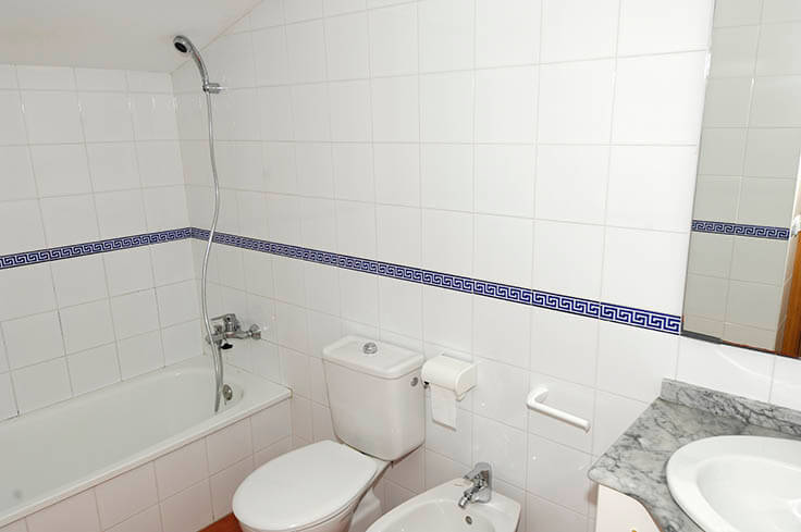 Wohnung 3 Schlafzimmer mit Meerblick und Parken auf Llafranc - Vermietung Urlaub - Tourist