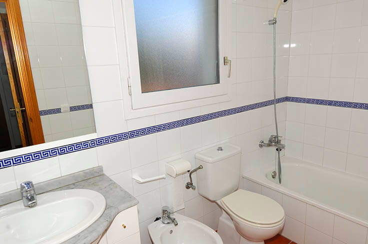 Wohnung 3 Schlafzimmer mit Meerblick und Parken auf Llafranc - Vermietung Urlaub - Tourist