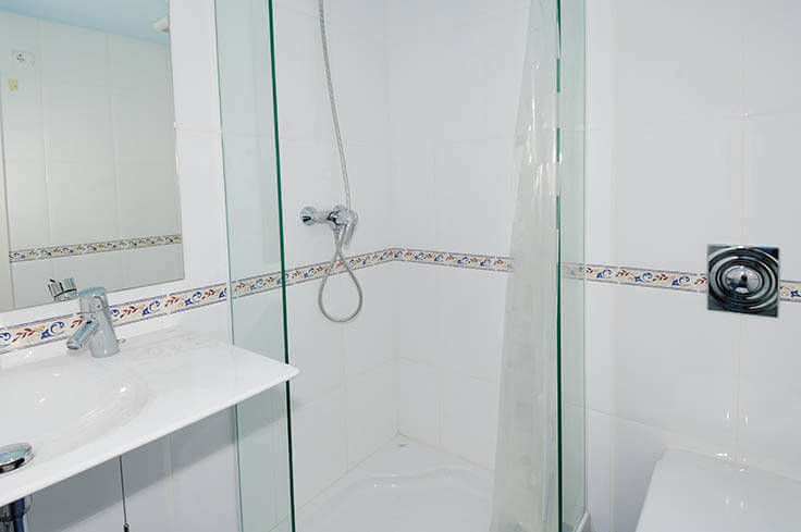 Individuelles Haus 7 Schlafzimmer mit Schwimmbad und Meerblick auf Calella de Palafrugell - Vermietung Urlaub - Tourist