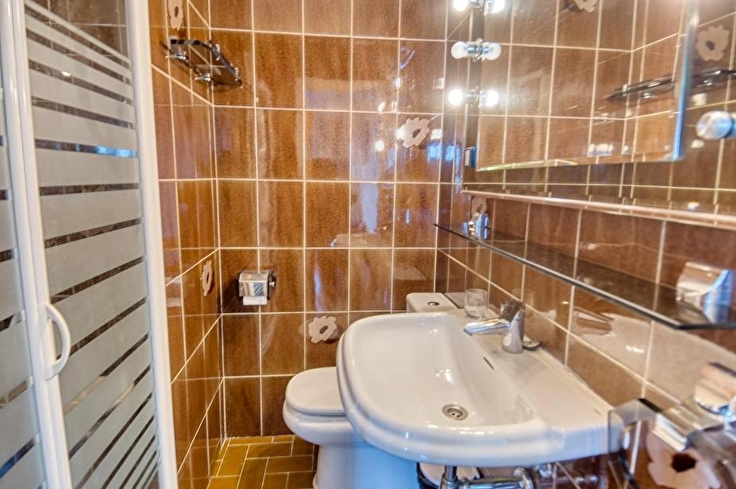 Penthouse 3 Schlafzimmer mit Schwimmbad, Meerblick, Parken und Garten auf Tamariu - Vermietung Jahreszeit