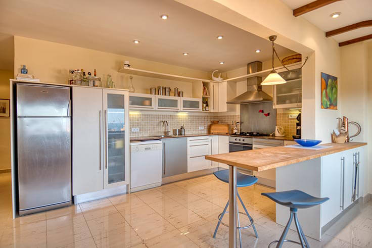 Wohnung 3 Schlafzimmer mit Schwimmbad, Meerblick, Parken und Garten auf Tamariu - Vermietung Jahreszeit