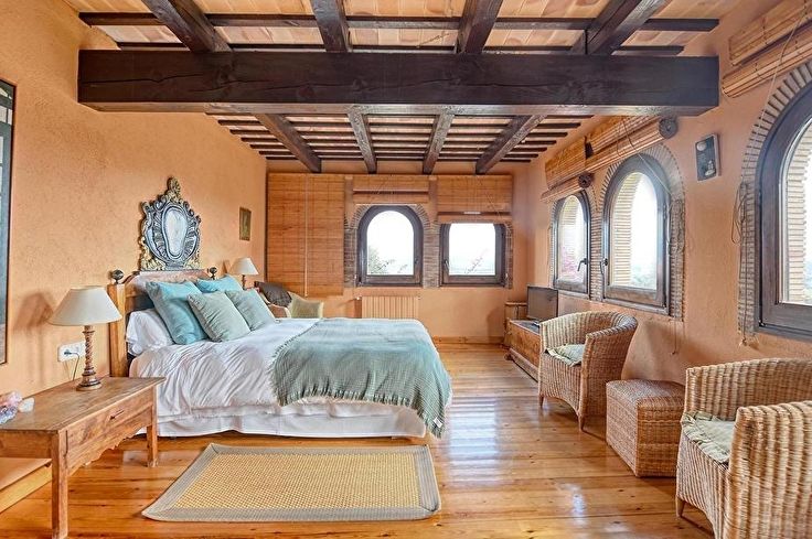 Bauernhaus 6 Schlafzimmer mit Garten auf Mont-ras - Vermietung Jahreszeit