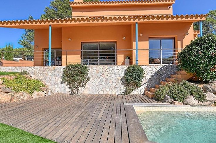 Individuelles Haus 5 Schlafzimmer mit Schwimmbad, Klimaanlage und Garten auf Llafranc - Kaufen - verkaufen
