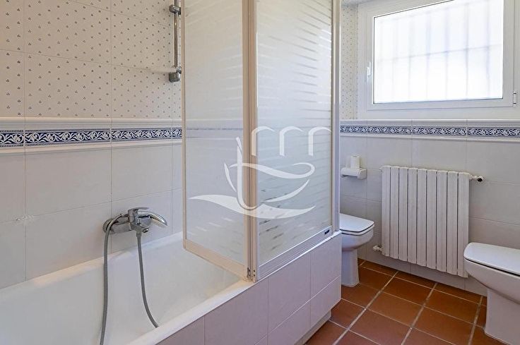 Chalet 5 Schlafzimmer auf Llafranc - Kaufen - verkaufen