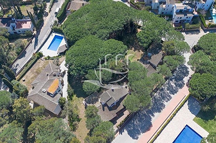 Chalet 5 Schlafzimmer auf Llafranc - Kaufen - verkaufen