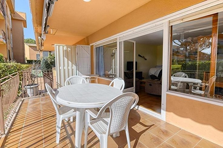 Wohnung 2 Schlafzimmer mit Schwimmbad, Wifi, Parken und Garten auf Calella de Palafrugell - Kaufen - verkaufen