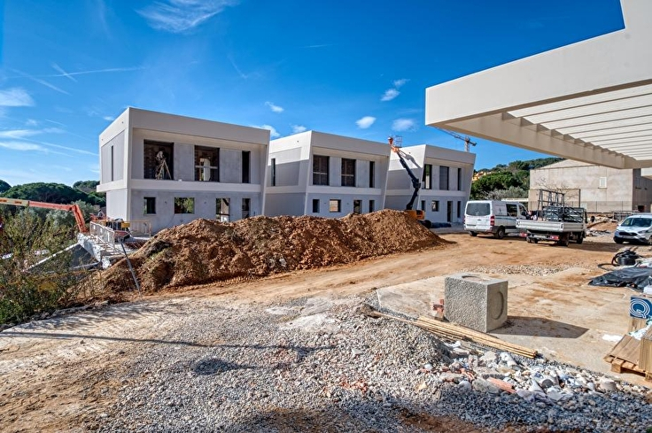 Individuelles Haus 4 Schlafzimmer mit Schwimmbad und Garten auf Llafranc - Kaufen - verkaufen