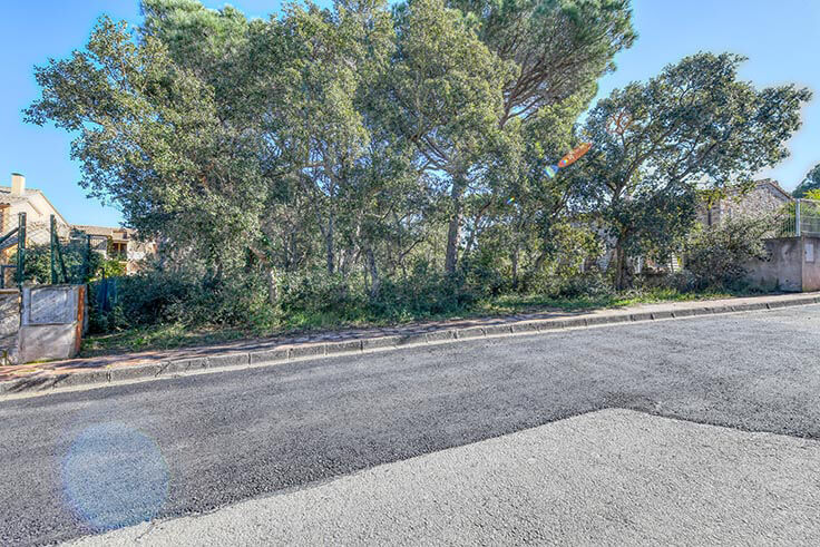 Paket auf Calella de Palafrugell - Kaufen - verkaufen