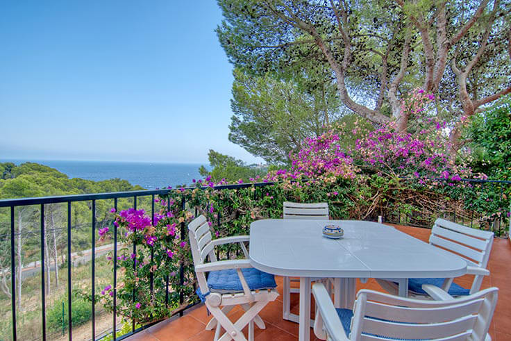 Individuelles Haus 4 Schlafzimmer mit Schwimmbad, Meerblick, Grill und Garten auf Mont-ras - Kaufen - verkaufen