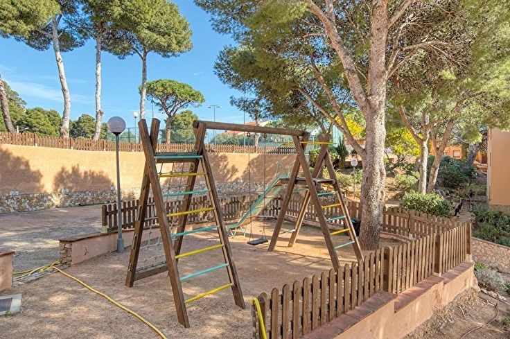 Wohnung 2 Schlafzimmer mit Schwimmbad, Parken und Garten auf Tamariu - Kaufen - verkaufen