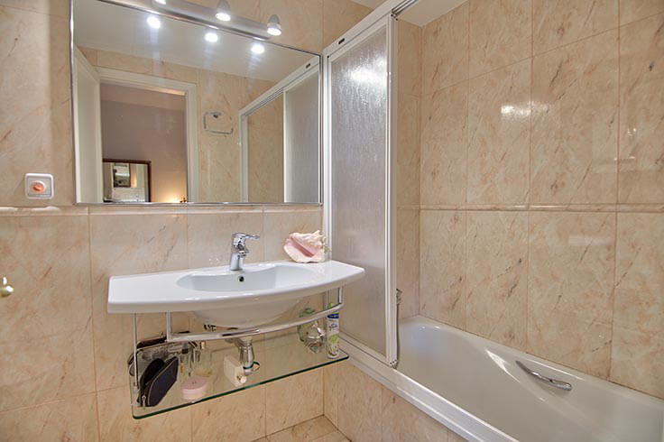 Wohnung 4 Schlafzimmer mit Schwimmbad, Parken und Garten auf Tamariu - Kaufen - verkaufen