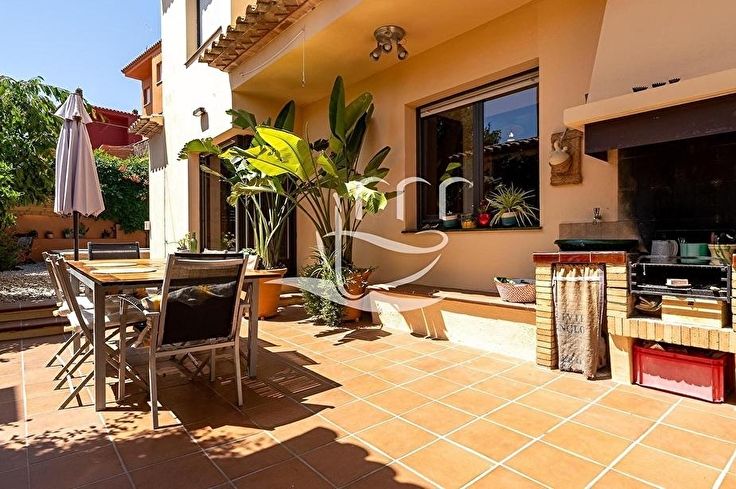 Individuelles Haus 3 Schlafzimmer auf Palafrugell - Kaufen - verkaufen