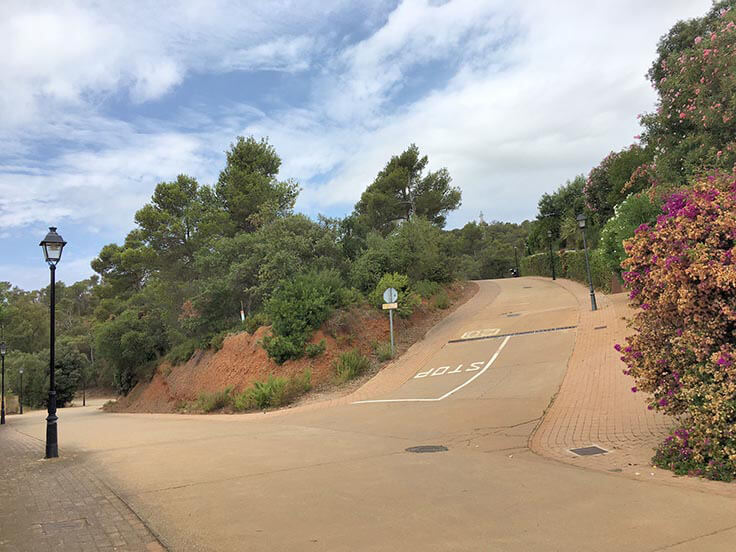 Paket mit Garten auf Mont-ras - Kaufen - verkaufen