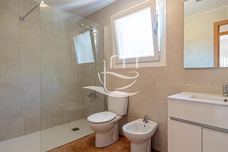 Individuelles Haus 3 Schlafzimmer mit Klimaanlage auf Begur - Kaufen - verkaufen