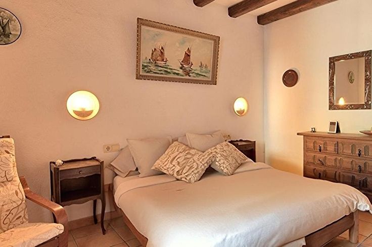 Stadthaus 2 Schlafzimmer mit Garten auf Begur - Kaufen - verkaufen