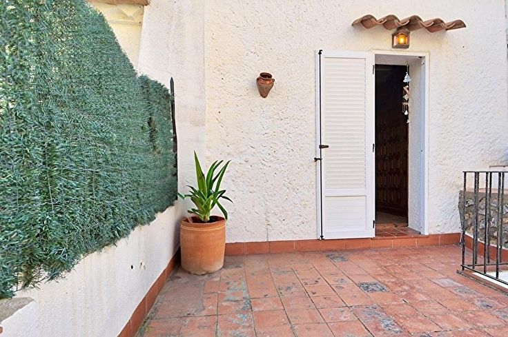 Stadthaus 2 Schlafzimmer mit Garten auf Begur - Kaufen - verkaufen