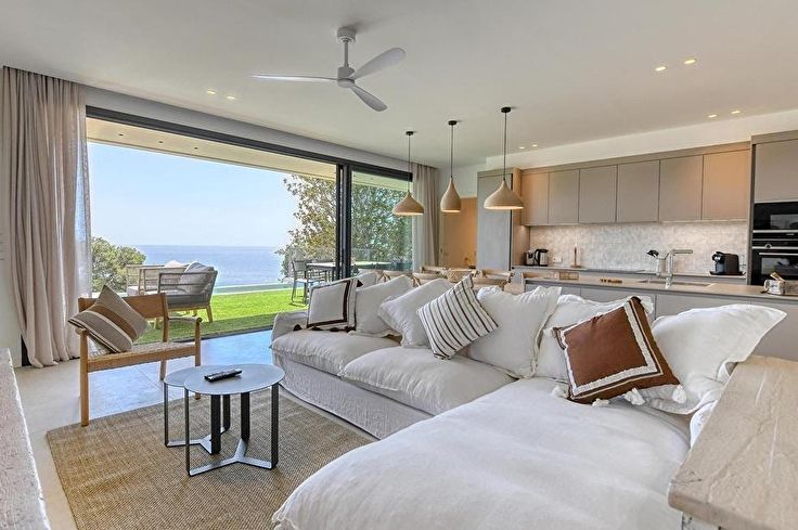 Chalet 4 Schlafzimmer mit Schwimmbad, Wifi, Parken, Grill und Garten auf Calella de Palafrugell - Vermietung Jahreszeit