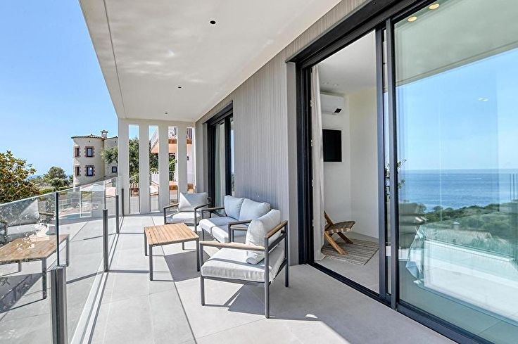 Chalet 4 Schlafzimmer mit Schwimmbad, Wifi, Parken, Grill und Garten auf Calella de Palafrugell - Vermietung Jahreszeit